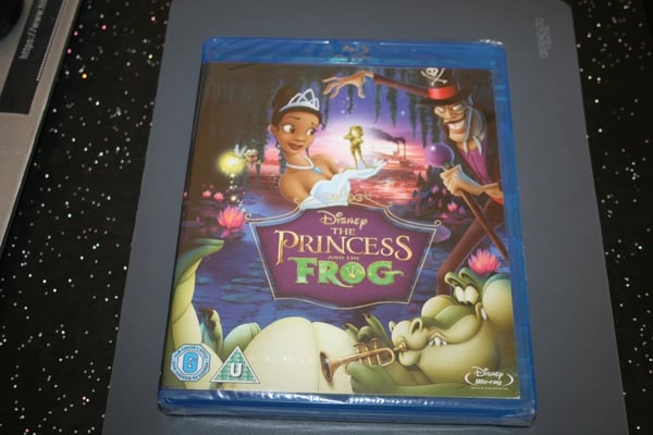 The Princess And The Frog (Bluray, 2011) . Cert U. Brand New