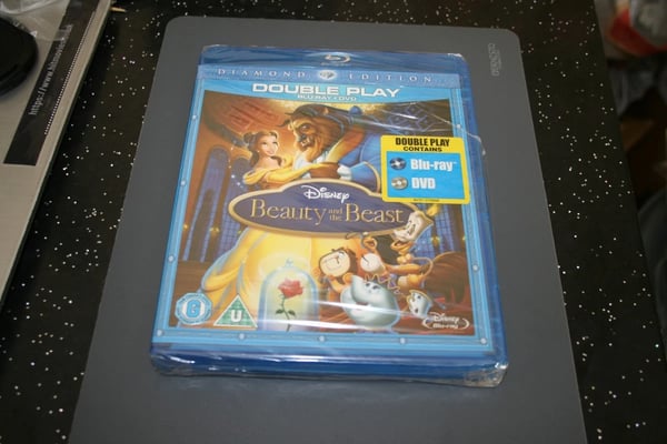 Beauty and the Beast Diamond Edition (DVD/Bluray, 2010) . Cert U. Brand New