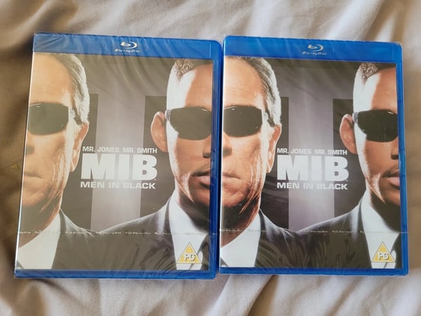 2 x Men In Black Blurays Movies Brand New