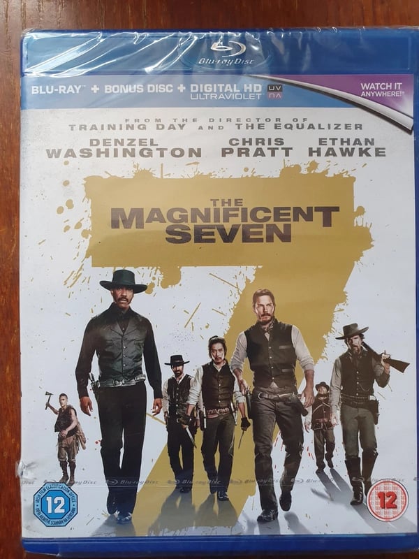 The Magnificent Seven Bluray REG FREE 2016 DENZEL WASHINGTON Brand New