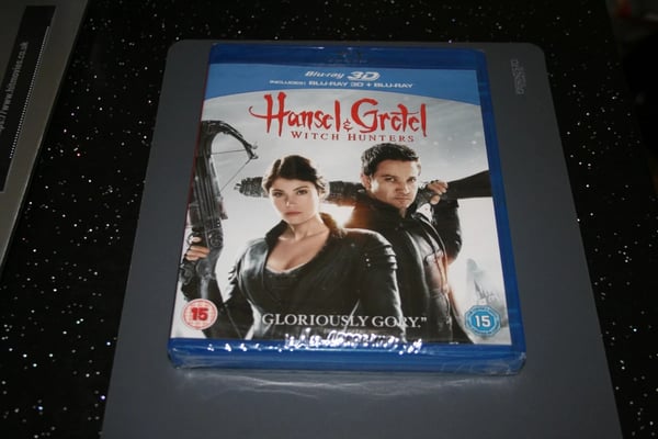 Hansel And Gretel Witch Hunters (Bluray 3D + 2D, 2013) . Cert 15. Brand New