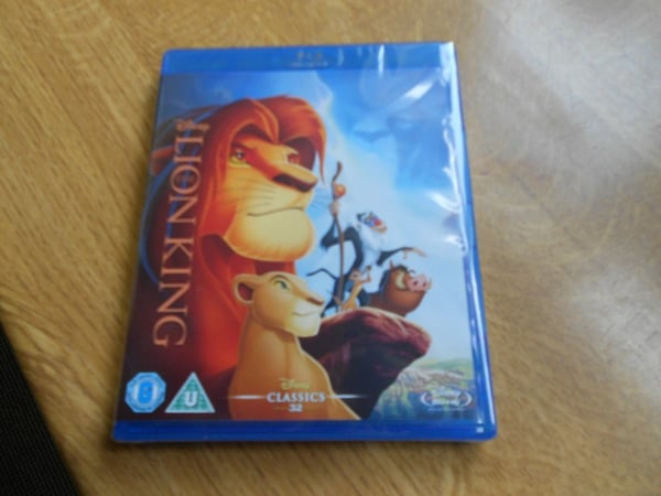 DISNEY CLASSICS,,,No 32....THE LION KING...BLURAY Brand New