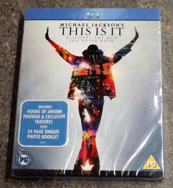 Michael Jackson This Is It Bluray 2010 All Regions Brand New