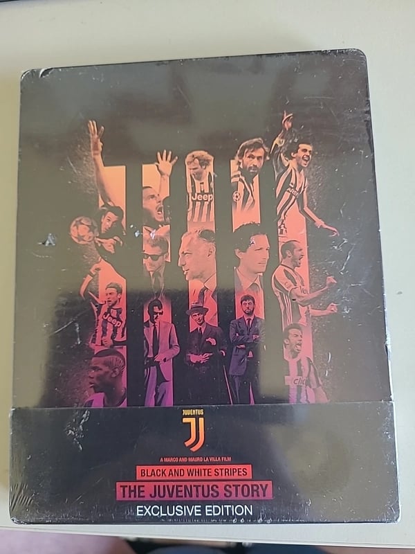 BLACK AND WHITE STRIPES THE JUVENTUS STORY BLU RAY STEELBOOK Brand New