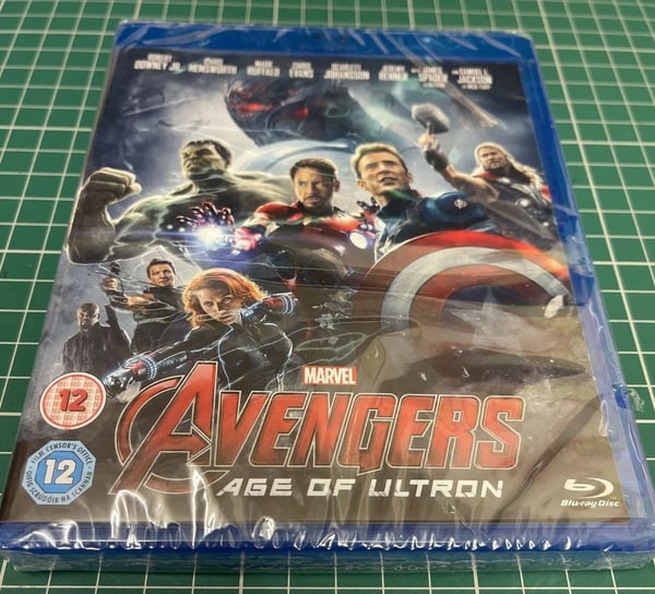 Avengers Age of Ultron Bluray Disc Brand New