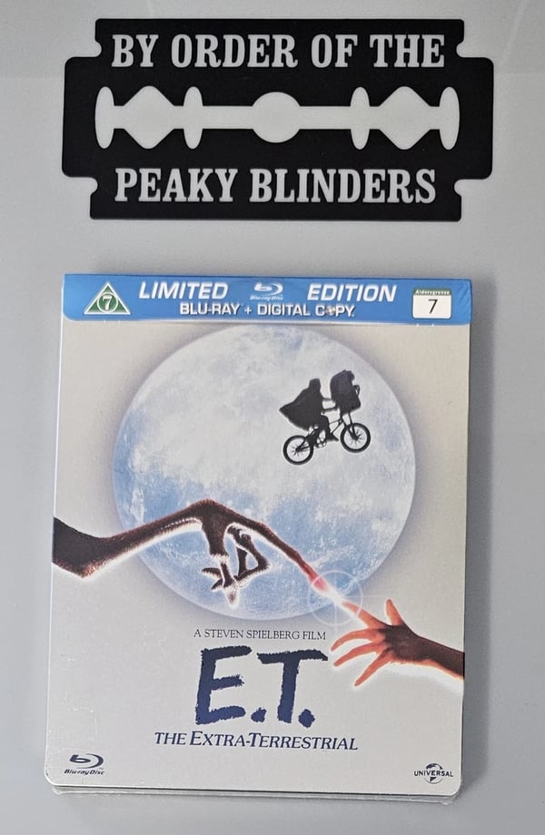 ET LIMITED EDITION BLURAY STEELBOOK Brand New