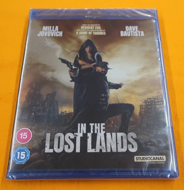 In the Lost Lands Milla Jovovich Dave Bautista BluRay Movie! Brand New