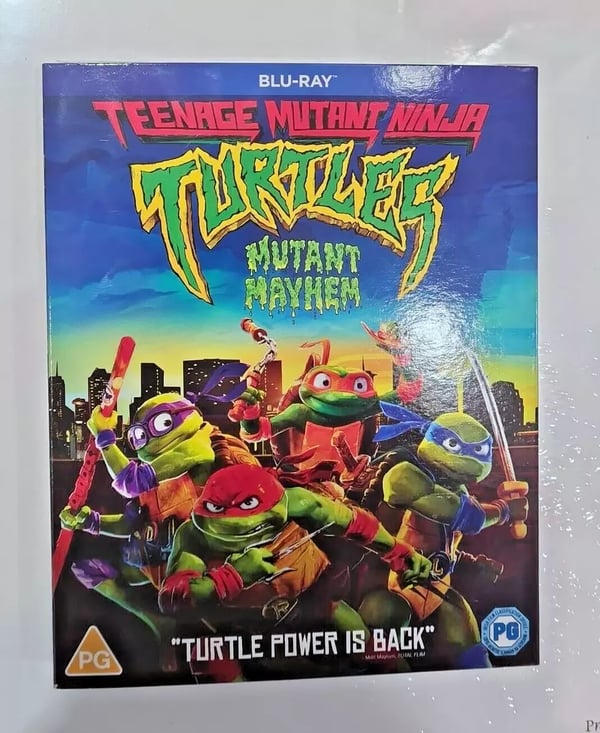BLURAY TEENAGE MUTANT NINJA TURTLES MUTANT MAYHEM STOCK Brand New