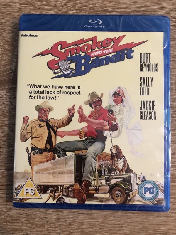 Smokey and the Bandit Blu Ray Burt Reynolds, Sally Field Brand New