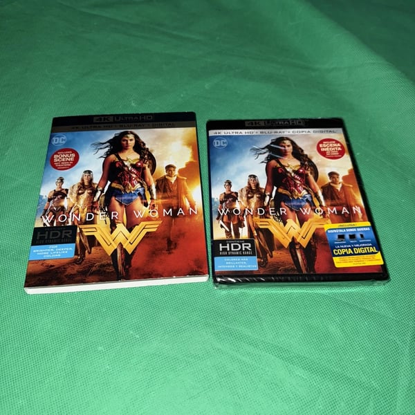 WONDER WOMAN 4K ULTRA HIGH DEF UHD + BLURAY VGC French Import Brand New