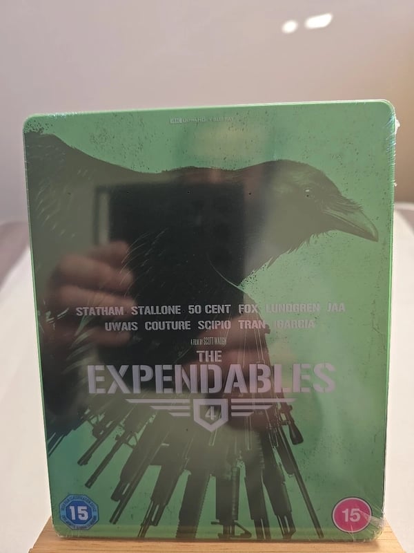 THE EXPENDABLES 4 4K UHD BLURAY STEELBOOK Brand New
