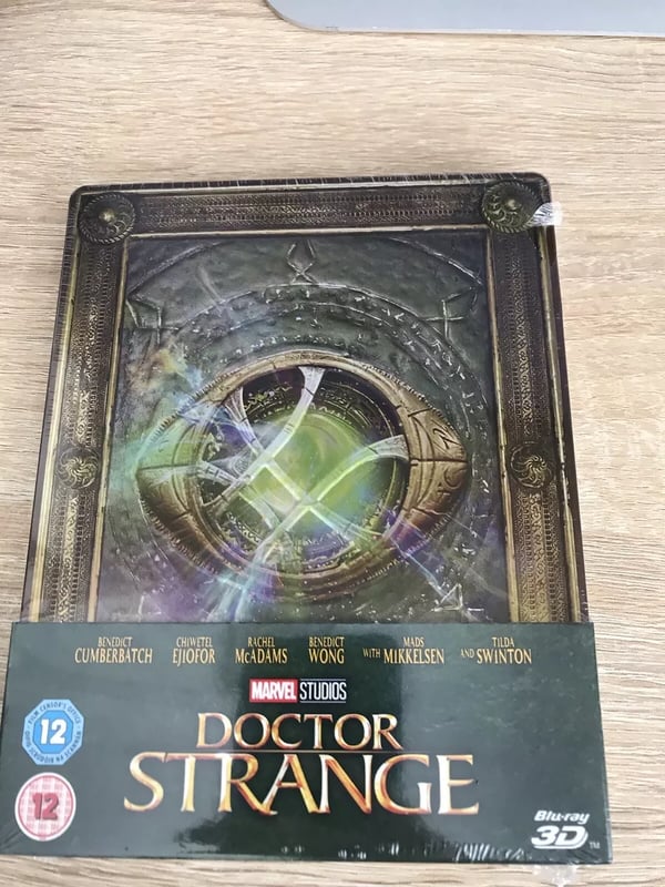 DOCTOR STRANGE STEELBOOK BLU RAY 3D Brand New
