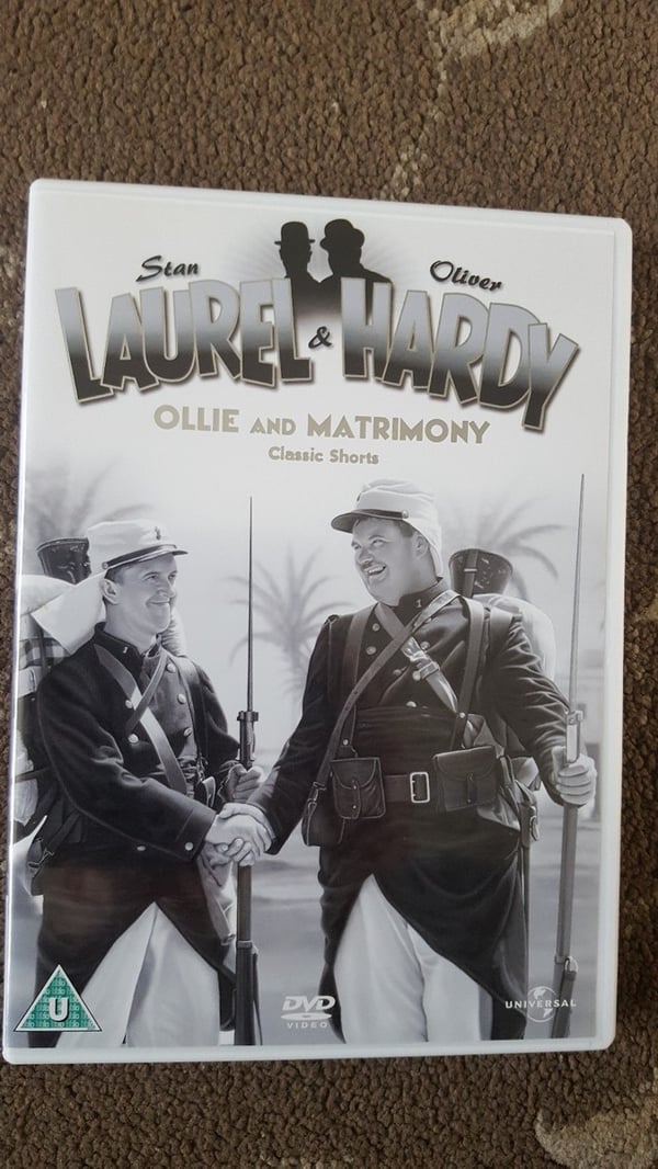 Gøg og Gokke: Ollie and Matrimony – Retro Komedie Kortfilm (DVD)