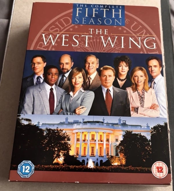 West Wing: Viides kausi kokonaisuudessaan DVD