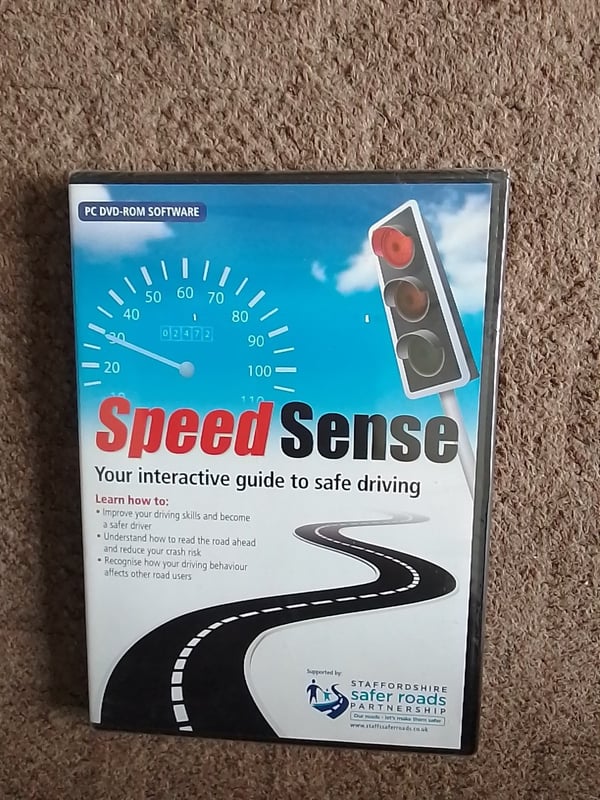 Speed Sense: Interaktiv Guide till Säker Körning PC ROM DVD