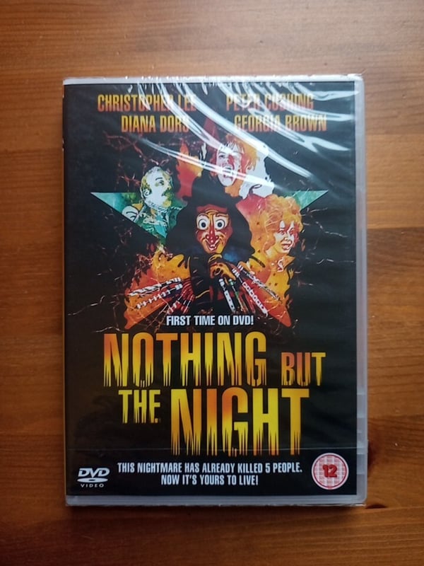 Nothing But The Night med Christopher Lee, Diana Dors DVD