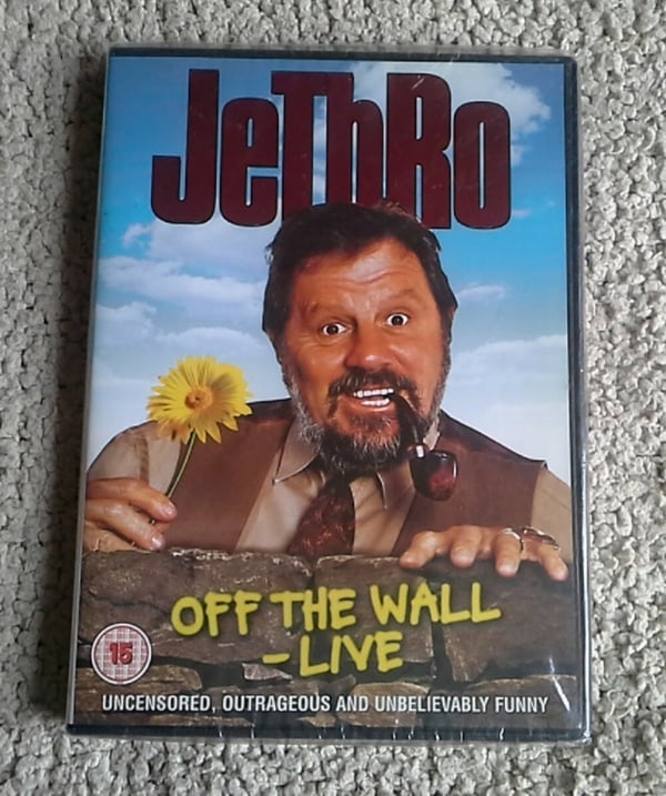 Jethro: Off The Wall Live – Stand-up komedie DVD