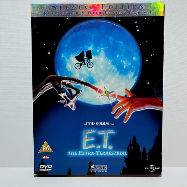 E.T. Special Edition Box Set - Sisältää Aliens DVD:n