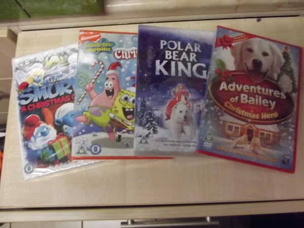 Svampebob Firkant Julepakke: 4 Individuelle DVD-er