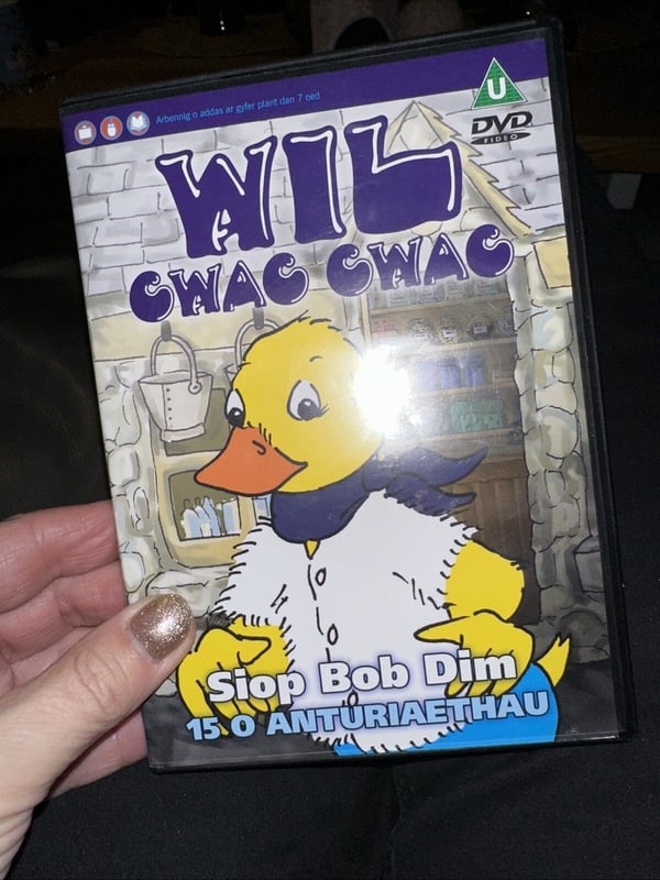 Wil Cwac Cwac Siop DVD