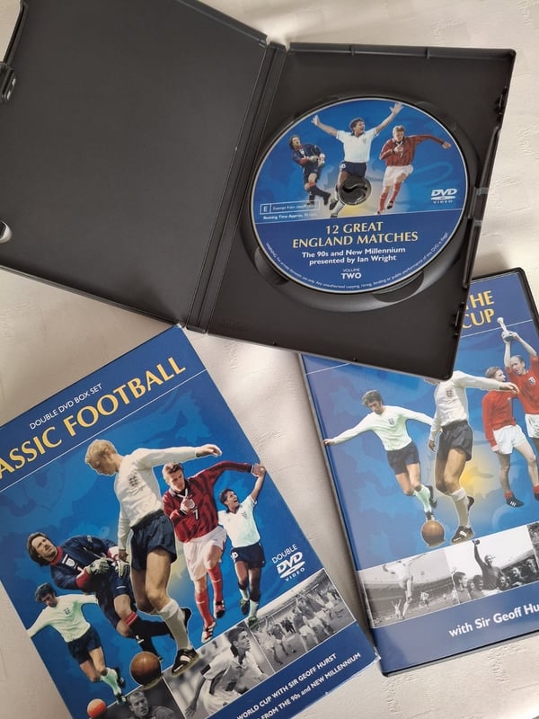 Classic Football: Ian Wright & Geoff Hurst DVD