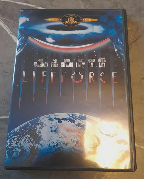 Lifeforce (18) Tobe Hooper Sci-Fi Skrekk DVD
