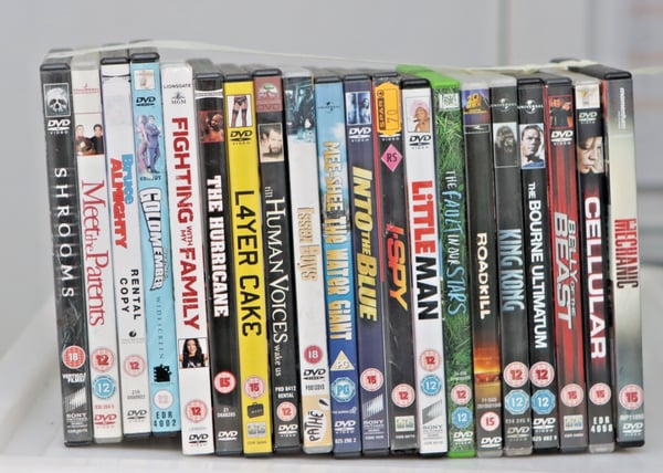 Filmpakke: 20 blandede titler DVD (B14)