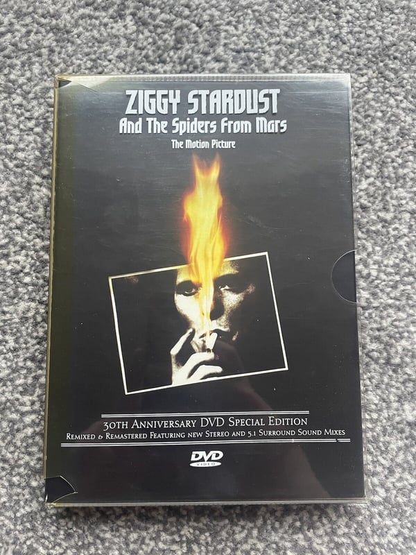 Ziggy Stardust and the Spiders from Mars - 30-årsjubilæum DVD (2003)