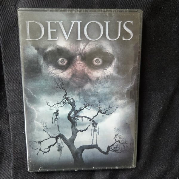 Devious (2015) - Spennende Thriller på DVD