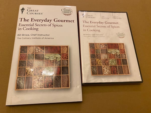 The Everyday Gourmet Essential Secrets Of Spices DVD & Bok