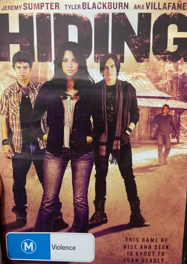 Hiding DVD med Jeremy Sumpter (2012)