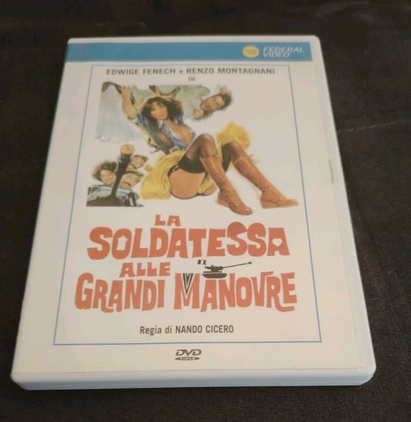 La Soldatessa Alle - DVD