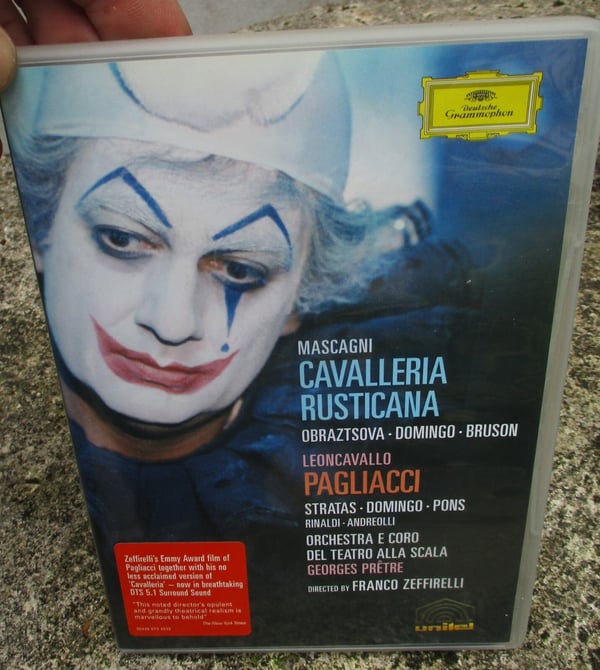 Franco Zeffirelli: Pagliacci & Cavalleria Placido Domingo – DVD