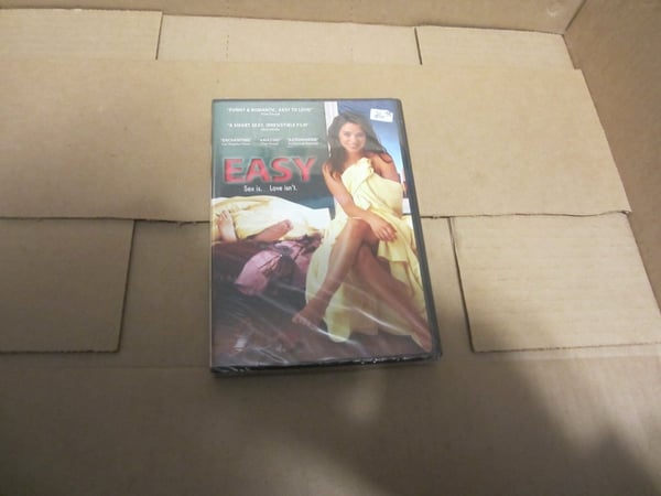 Easy Sex Is, Love Isn't – Marguerite Moreau, Emily Deschanel DVD