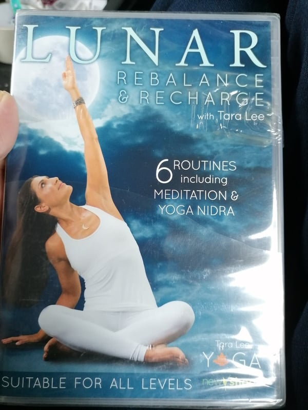 Lunar Recharge & Rebalance Yoga – Yoga-DVD