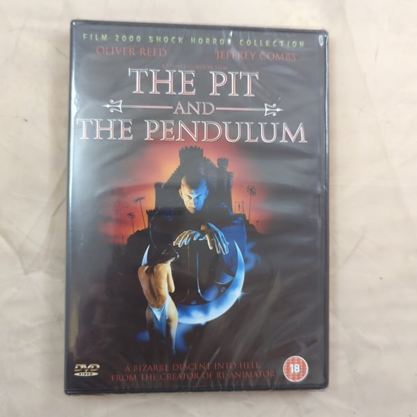 Pit and the Pendulum (1990) med Oliver Reed – Skrekk DVD