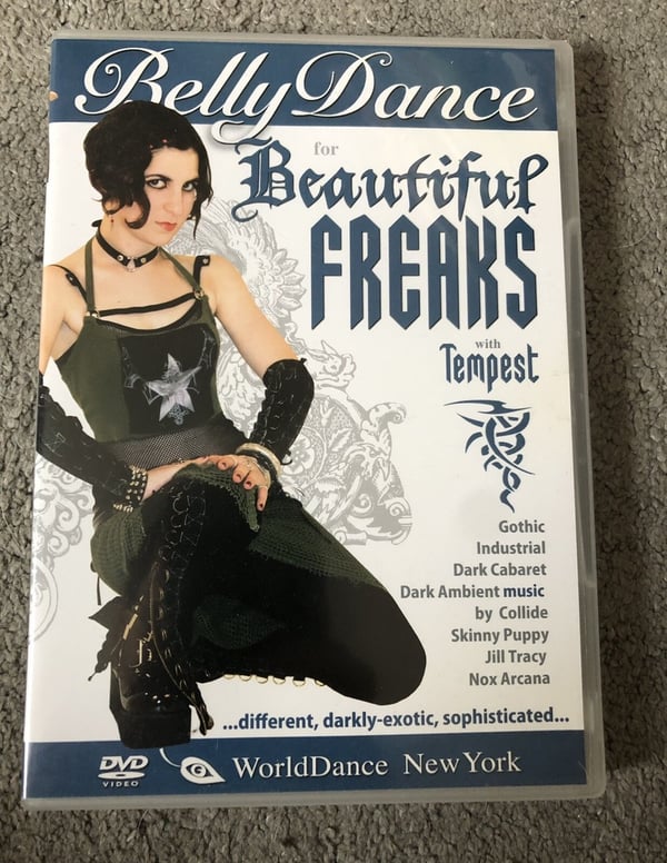 Bellydance for Beautiful Freaks: Gotisk bellydance klasser DVD