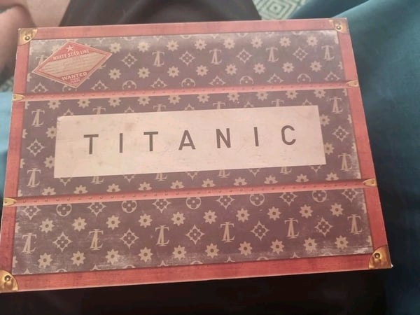 TITANIC: Én reise, en verden av historier – DVD (Regionsfri)