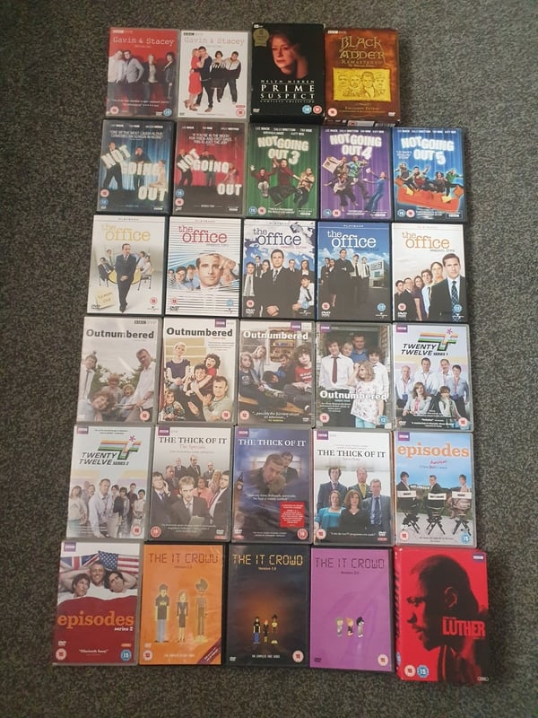 TV-sarjat: The Office, The IT Crowd, Luther – DVD-kokoelma