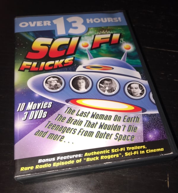 Sci-Fi Flicks: 10 Filmer Samling DVD