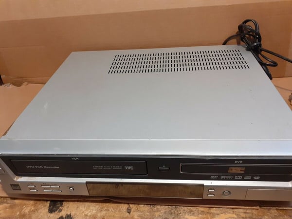 DUAL Recorder Video VCR - Reservedeler DVD