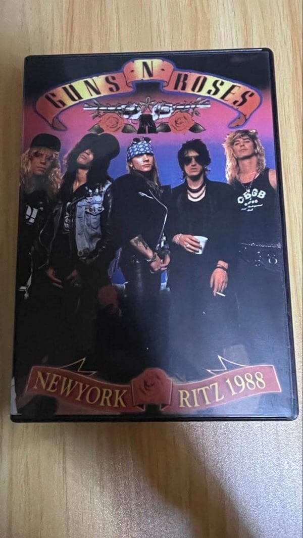 Guns N' Roses Live at The Ritz (1988) - Konsertti-DVD
