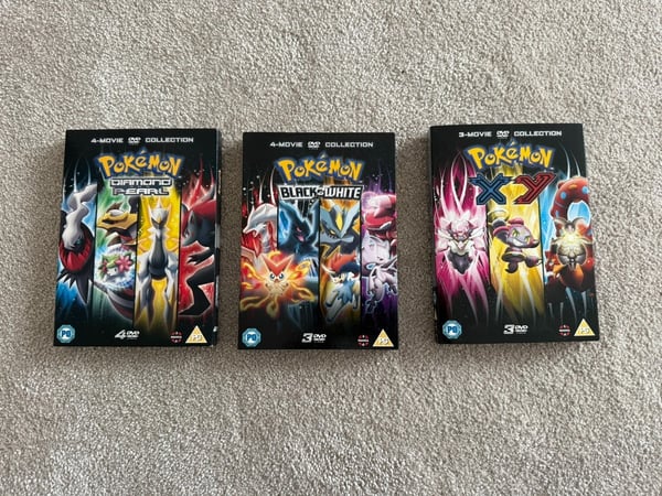 Pokémon 11: Diamond & Pearl, Black & White DVD-pakke