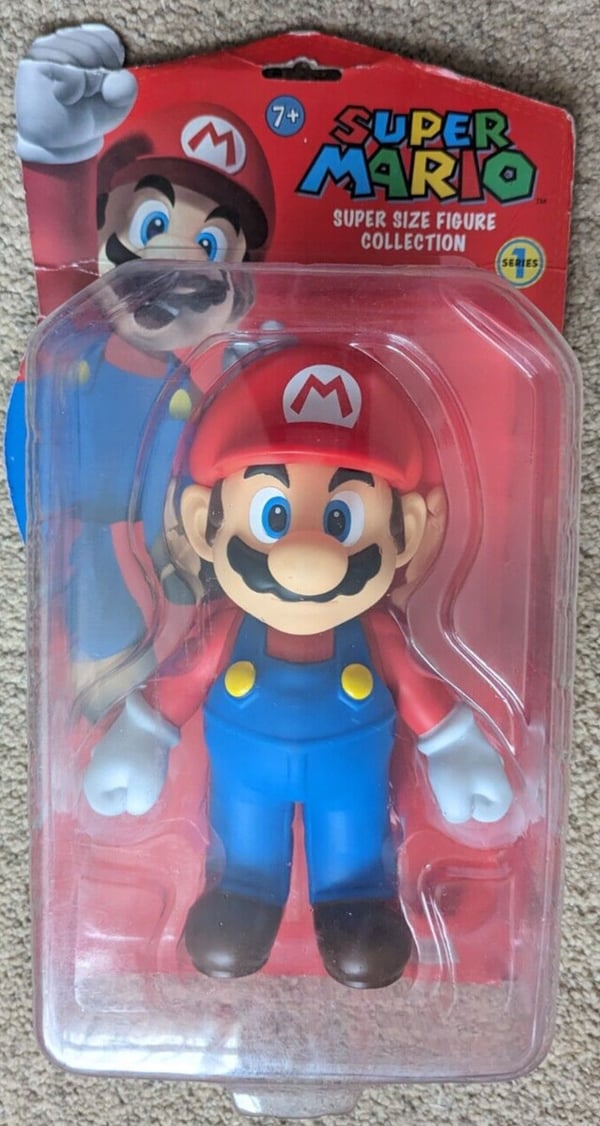 Banpresto Super Size World Collection Super Mario 8 inch action figure Brand New