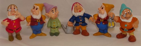 Disney Snow White and The Seven Dwarfs six dwarf pvc figures Brand New