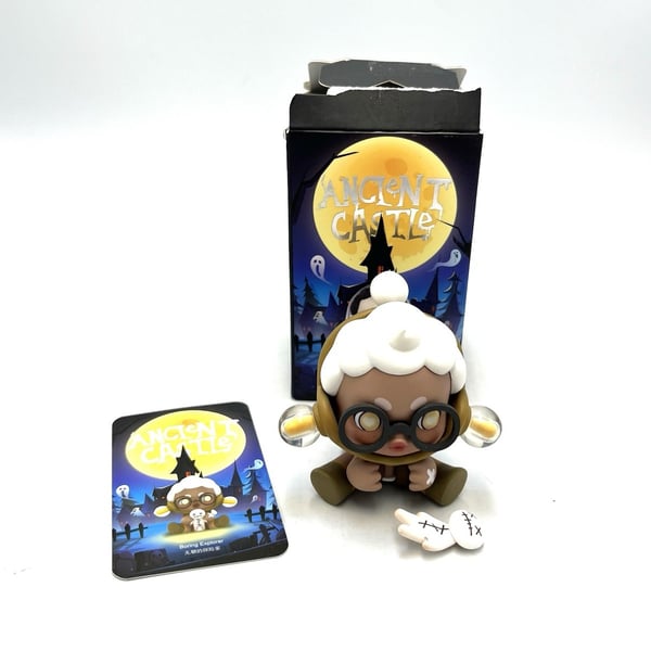 Skullpanda Ancient Castle Series Blind Box Figure Boring Explorer OPEN BOX Brand New