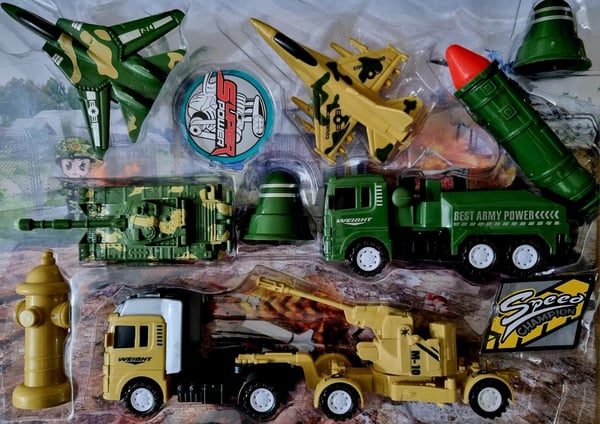 Army Vehicles Lorry Truck Tank F14 Pull-Back Racing Combat Toy Set Military Brand New