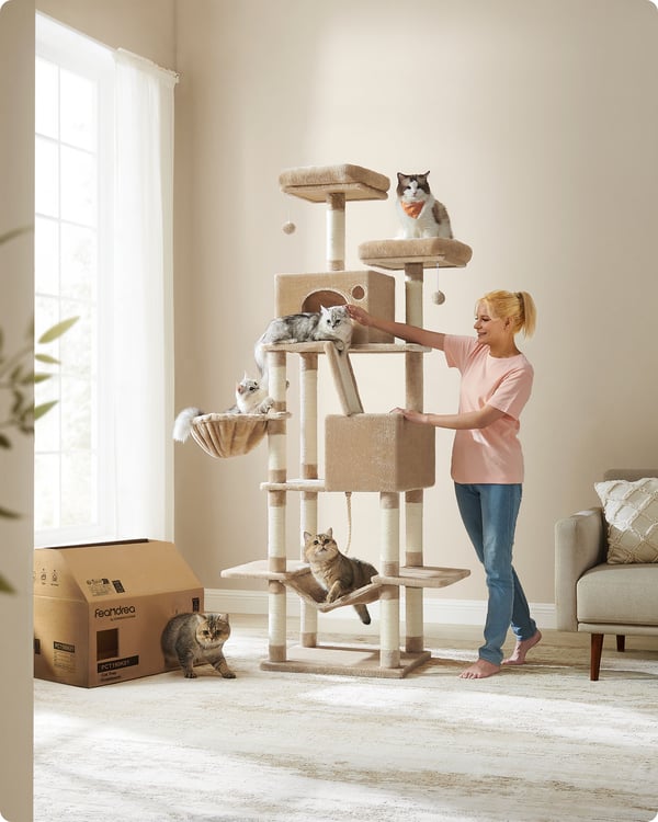 Kradsetræ large 206 cm høj multi-storey camel brown