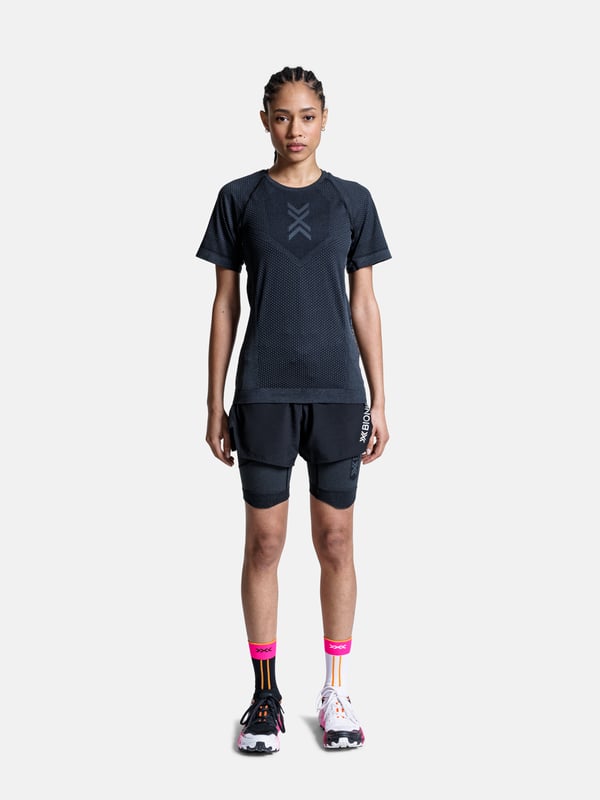 X-Bionic Xceed Run Shirt för kvinnor - Teknisk löpartröja med korta ärmar i svart/grå, optimal prestanda i storlek M