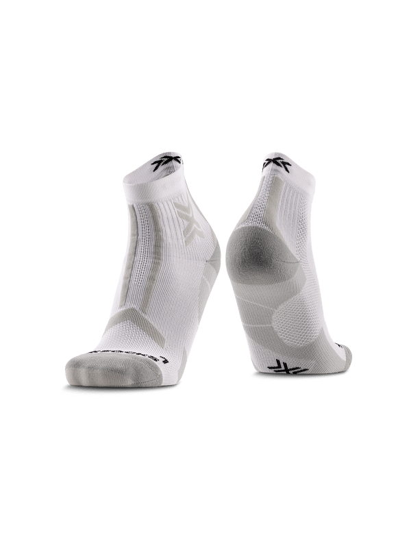 X-BIONIC Trailrun Discover Ankle löparstrumpor med ventilerande mesh och hälskydd, arktisk vit/pärlgrå, 42-44